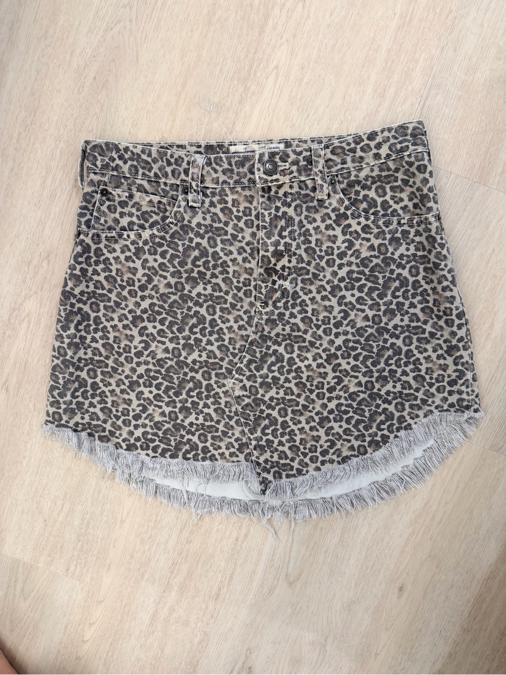 Free People Leopard Print High-Rise Denim Jean Skirt size 6